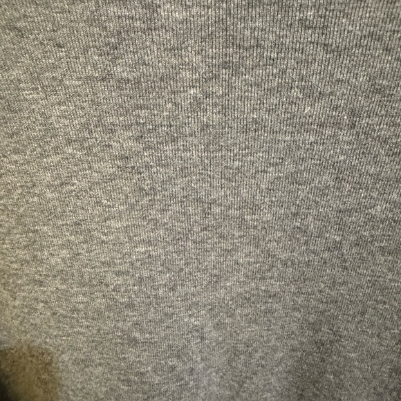 Long sleeve gray tee shirt - Picture 2 of 3